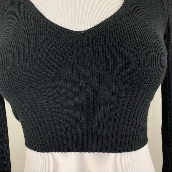 Urban Outfitters Long Bell Sleeve Ribbed Knit V Neck Crop Top - Picture 8 of 16